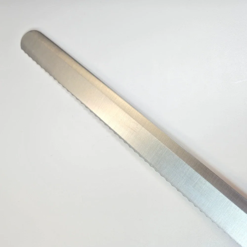 Chicago Cutlery BT10 10 inch Serrated Bread Knife Walnut Handle Made in USA